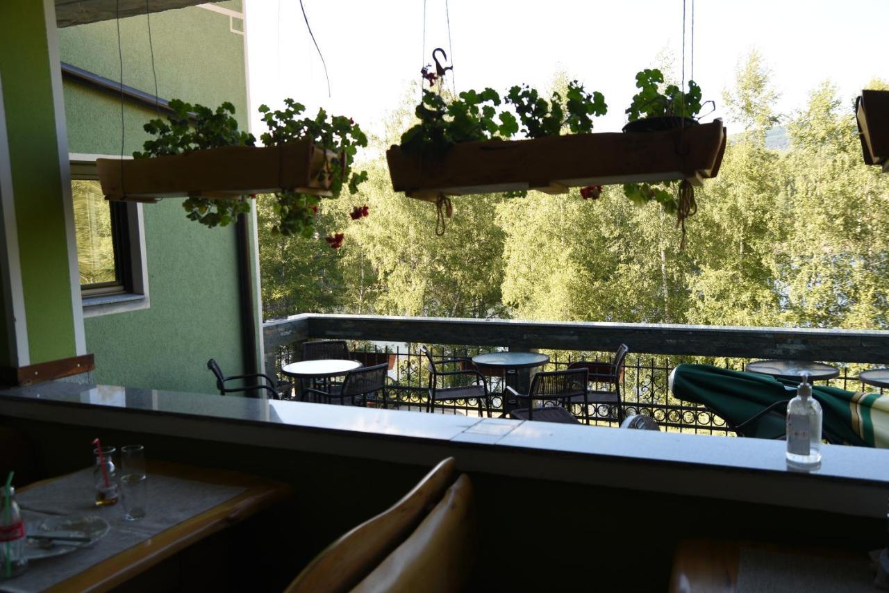 Mm Narcis Bed & Breakfast Vlasina Rid Bagian luar foto