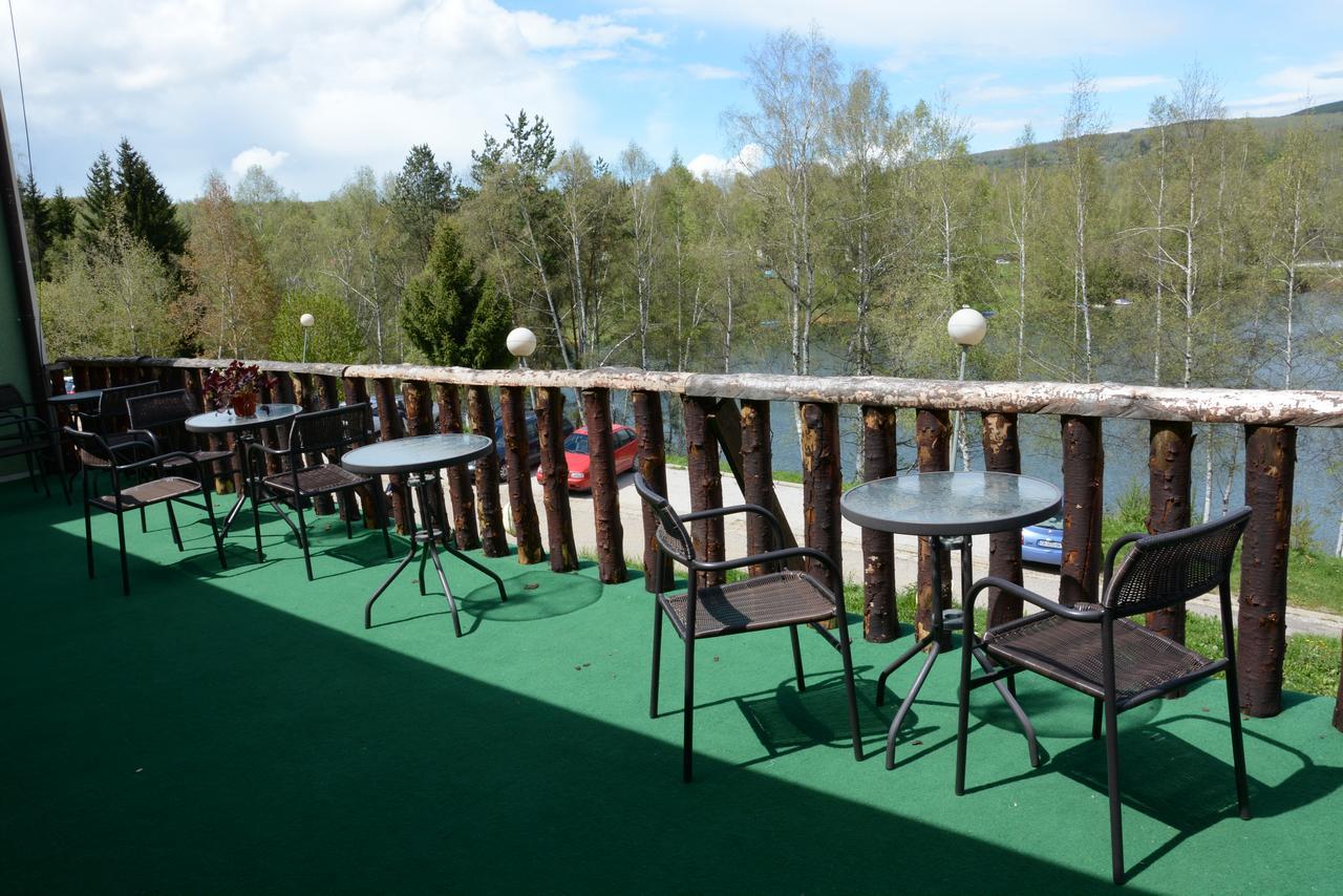 Mm Narcis Bed & Breakfast Vlasina Rid Bagian luar foto