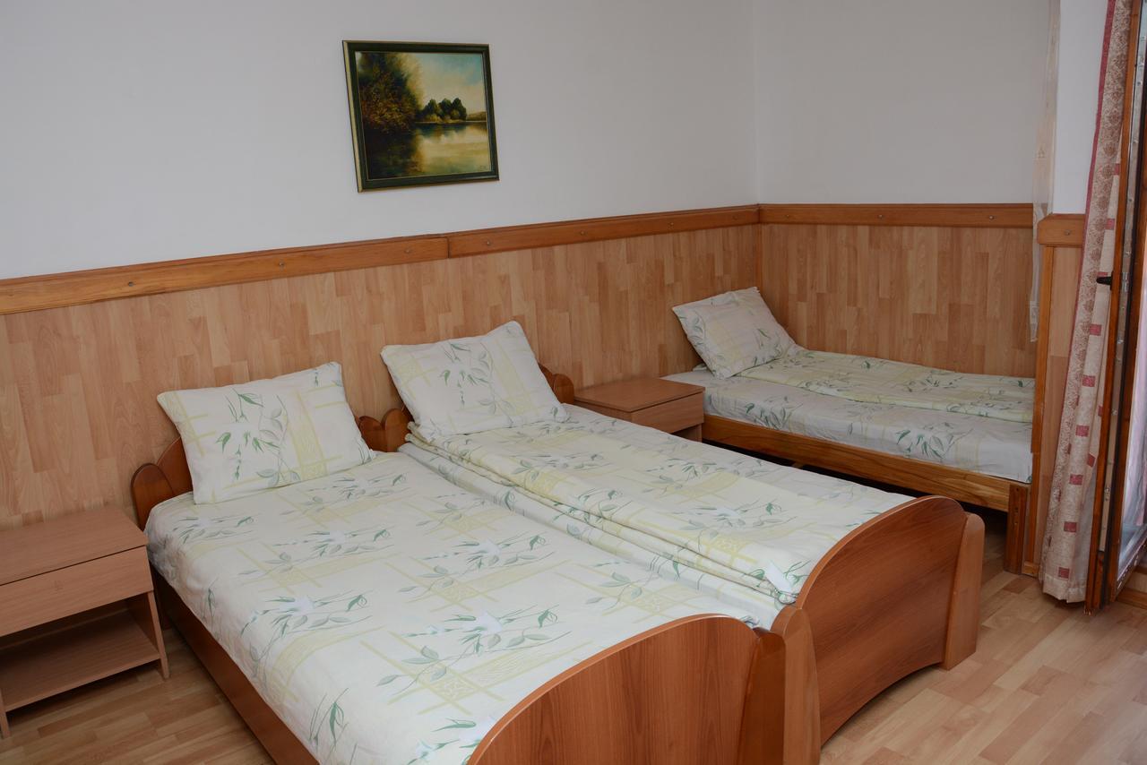 Mm Narcis Bed & Breakfast Vlasina Rid Bagian luar foto