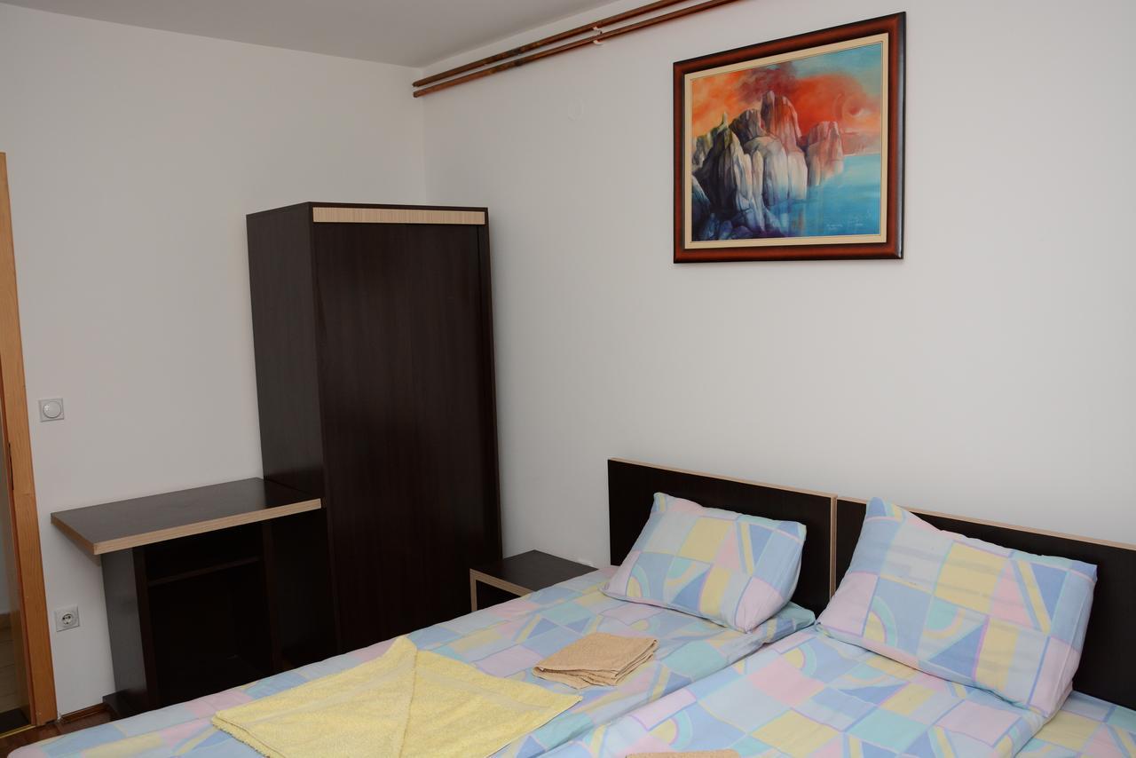 Mm Narcis Bed & Breakfast Vlasina Rid Bagian luar foto