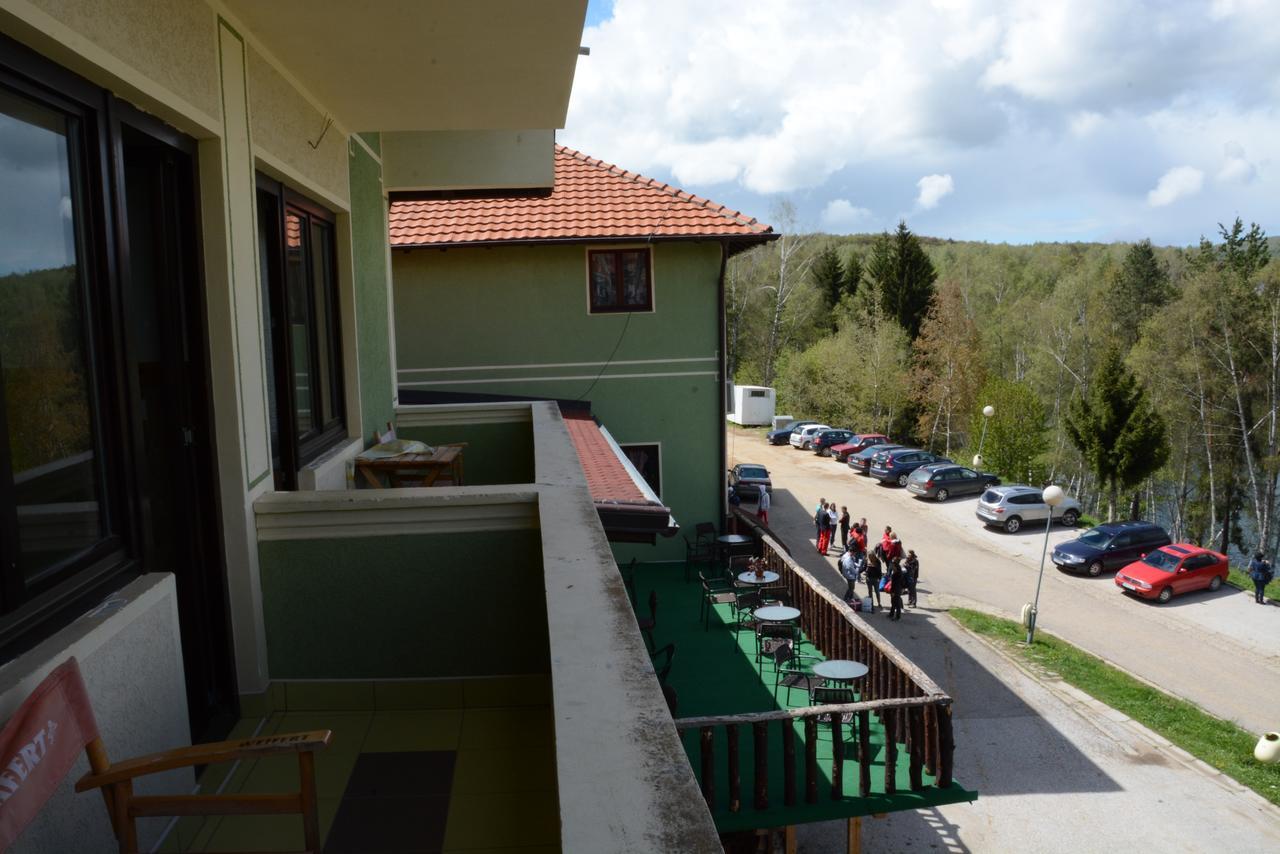 Mm Narcis Bed & Breakfast Vlasina Rid Bagian luar foto